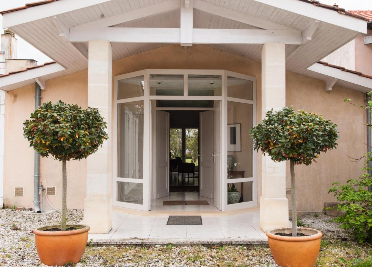 Les Chambres D'Hotes De Chateau Vieux Robin Begadan Exterior photo